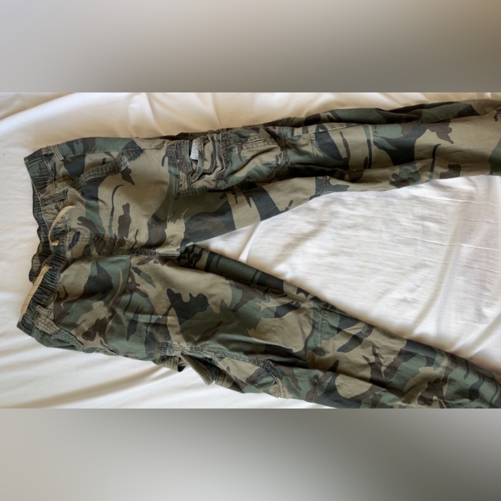 Camo cargos